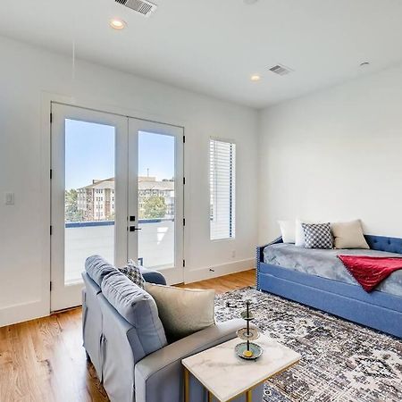 4 Story Home Mins To Downtown Houston With City Views Exterior foto