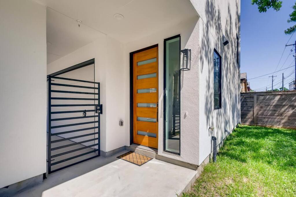4 Story Home Mins To Downtown Houston With City Views Exterior foto